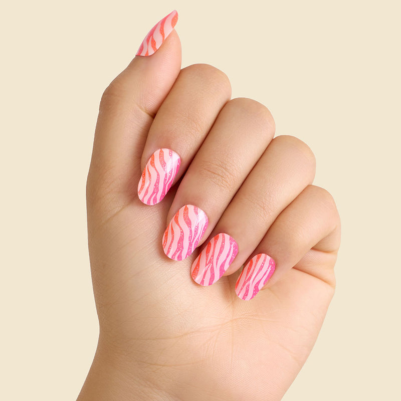 Prelaunch Urban Wild: LED Mani + Pedi Bundle