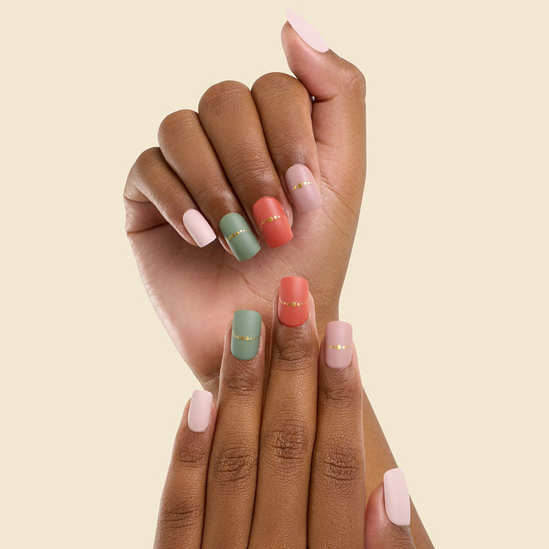 Prelaunch New Dynasties: Press-On Gel Nails